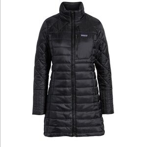 Patagonia water repellent parka in black Size: xs